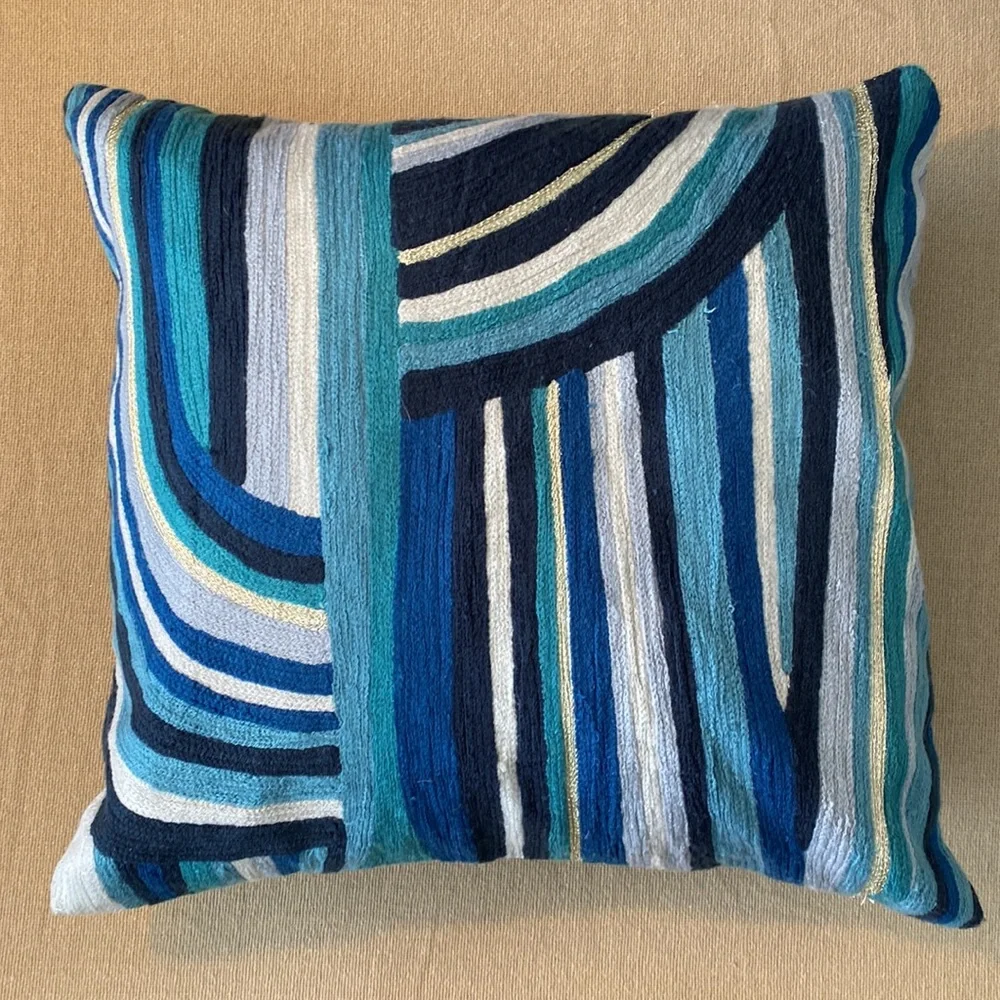 Blue toss pillows covers. Crate & Barrel, West Elm. 5qty no pillow inserts.